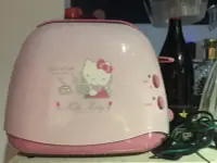 在飛比找露天拍賣優惠-HELLO KITTY 電烤麵包機 三麗鷗 粉色 toste
