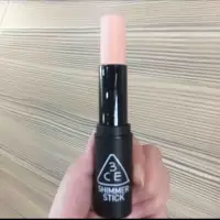 在飛比找蝦皮購物優惠-3CE 蘋果光局部打亮修容棒 shimmer stick