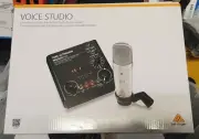 Behringer Voice Studio Recording Bundle + 16 Preamp Voicings