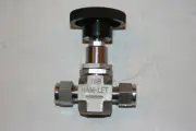 3/8" Tube 316ss Needle Valve (5000 Psi) Ham-Let H300USSHLV3/8RS
