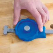 Kreg Adjustable In-Line Clamp For 3/4" Bench Holes KBCIC