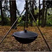 Asian cast iron cauldron with cast iron lid 4 liters. Thickness 3.8 mm