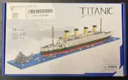 Kailimei Titanic Ship Micro Mini Building Blocks Set, 1872pcs 3D No 8001