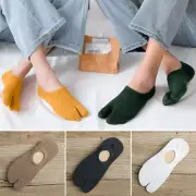 2 Pairs Men Women Toe Socks Two Finger Socks Sandal Split Toe Flip Flops Socks