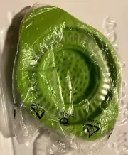 Tupperware Light Green Can Strainer - Fits many sized cans - NIP