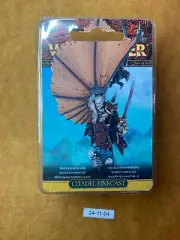 Warhammer Fantasy - Vampire Counts - Winged Vampire Lord - Finecast OOP NEW