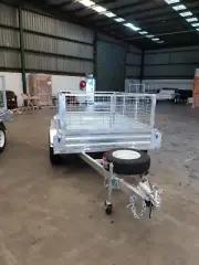 8×5 Dual Axle Tandem 2.8tonne electric brakes