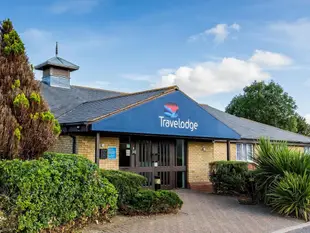 旅屋飯店 - 科爾切斯特菲爾靈Travelodge Colchester Feering