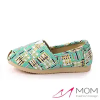 在飛比找momo購物網優惠-【MOM】韓版休閒舒適帆布鞋 懶人樂福鞋 童鞋(繽紛綠)