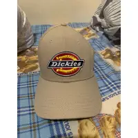 在飛比找蝦皮購物優惠-dickies 棒球帽 公司貨 9.9新 隨便賣
