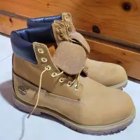 在飛比找露天拍賣優惠-Timberland 正版 基本款 28號 踢不爛 9.9成