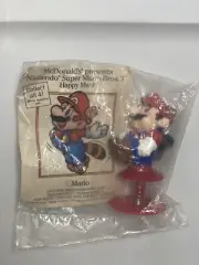 Vintage Super Mario Bros. 1989 Nintendo Raccoon Tail Popper Toy Figure SEALED