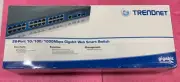 TRENDnet TEG-224WS+ H/W:A1.1R 26-Port 10/100/1000Mbps Web Smart Switch