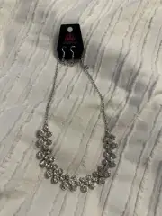 PAPARAZZI Necklace And Earrings Set Bling-New