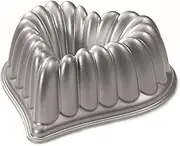 Nordic Ware Cast-Aluminum Elegant Heart Cake Bundt Pan