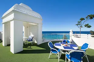 伯利地中海式海灘度假村Burleigh Mediterranean Beachfront Resort