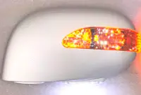 在飛比找Yahoo!奇摩拍賣優惠-車酷中心 NISSAN LIVINA LED後視鏡蓋+照地燈