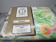 NOS. Classic Design TWIN COMPLETE Sheet Set 1970's MULTICOLOR FLOWER PRINT