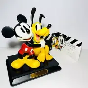VINTAGE 1998 Disneyana Convention Mickey & Pluto-Society Dog Show Statue-Signed