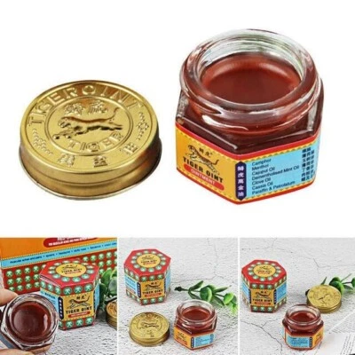 Tiger balm herbal soothing for aches and strainhs red and white 10gm x2