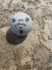 (1) RARE Callaway Chrome Soft TRUVIS Golf BALL (1898) Atlanta Athletic Club BLUE