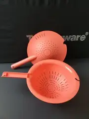 Tupperware Colander Strainer 2 Piece Set 2.8L/ 2.9qt Coral Double Strainer Set !