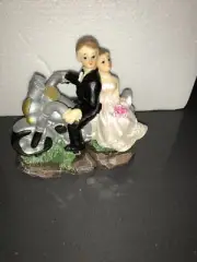wedding cake topper bride and groom (17)