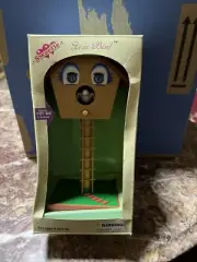 Sweetie Love Bird Concepts 20/20 Singing & Winking Birdhouse With Bird Year 2000