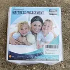 Utopia Bedding Zippered Mattress Encasement Waterproof Mattress Protector TWIN
