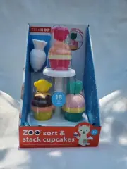 Skip Hop Zoo Sort & Stack Cupcakes Toddler Pretend Play Toy NEW SEALED!