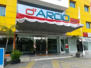 塞姆帕卡普蒂阿西西酒店D'Arcici Cempaka Putih