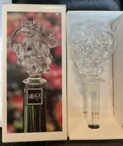 MIKASA AUSTRIAN LEAD CRYSTAL WINE BOTTLE STOPPER GRAPES FRUIT COLLECTION