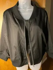 City Chic Womens Black Cropped Bomber Varsity Jacket Plus Size Large NWT $89