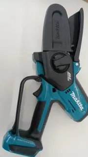 Makita Muc101D Rechargeable Handy Saw