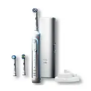Oral-B Genius 8000 Electric Toothbrush with 3 Replacement Brush Head Refills & Travel Case