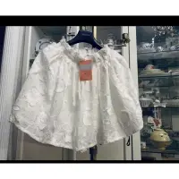 在飛比找蝦皮購物優惠-全新潮服名店 Bagmania代理 Do+Be 刺繡白色短裙