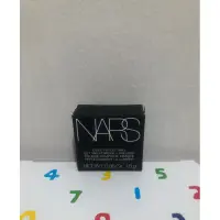 在飛比找蝦皮購物優惠-全新 NARS 裸光蜜粉餅 小白餅 小樣試用 1.8g 超持