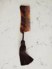 [Sophie Buhai] Sophie Buhai - Tasseled Tortoiseshell Acetate Comb - One size One size Tortoiseshell