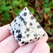 Dalmation Jasper natural Crystal Healing Gemstone polished pyramid - 1pc
