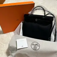 在飛比找PopChill優惠-[二手] 全新 Hermes 愛馬仕 Herbag 31 帆