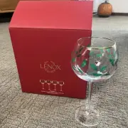 Lenox Holiday Wine Glass Set Of 4 Stemware With Gold Trim Holly Berry New In Box