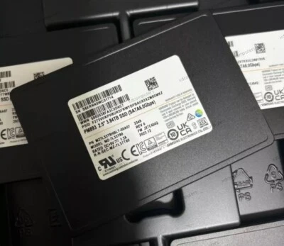 Samsung PM893 3.84TB SSD 2.5" SATAIII 6Gb/s Solid State Drive MZ7L33T8HBLT-00A07