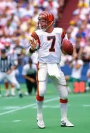 Boomer Esiason Cincinnati Bengals drops back to pass v Pitts- Football Photo 3