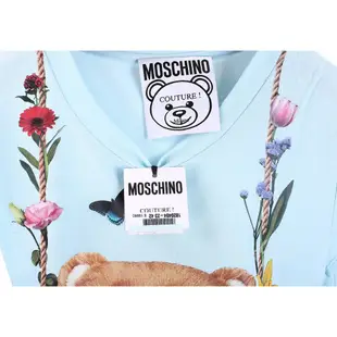 Koala海購 MOSCHINO 花朵鞦韆泰迪熊水藍色絲質T恤 1820404-23