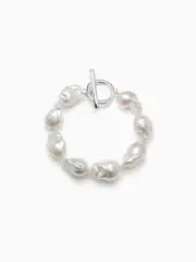 AGMES | Baroque Pearl Bracelet | The UNDONE