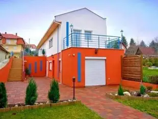 Andrea Apartmanok