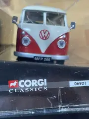 1997 Corgi Classics Volkswagen Van 1/43 Scale Die Cast Model Car Red/White 06901
