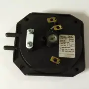 1PC New Krom Schroder DL4E-1 DL4E1 Air Pressure Switch In Box Brand