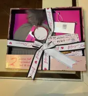 Betsey Johnson 2 Piece Gift Set Pompom Hat And Card Case - NEW IN BOX