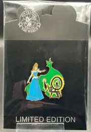 Disney Shopping 2006 Aurora Lifespan Pricks Finger on Spinning Wheel LE 250 Pin
